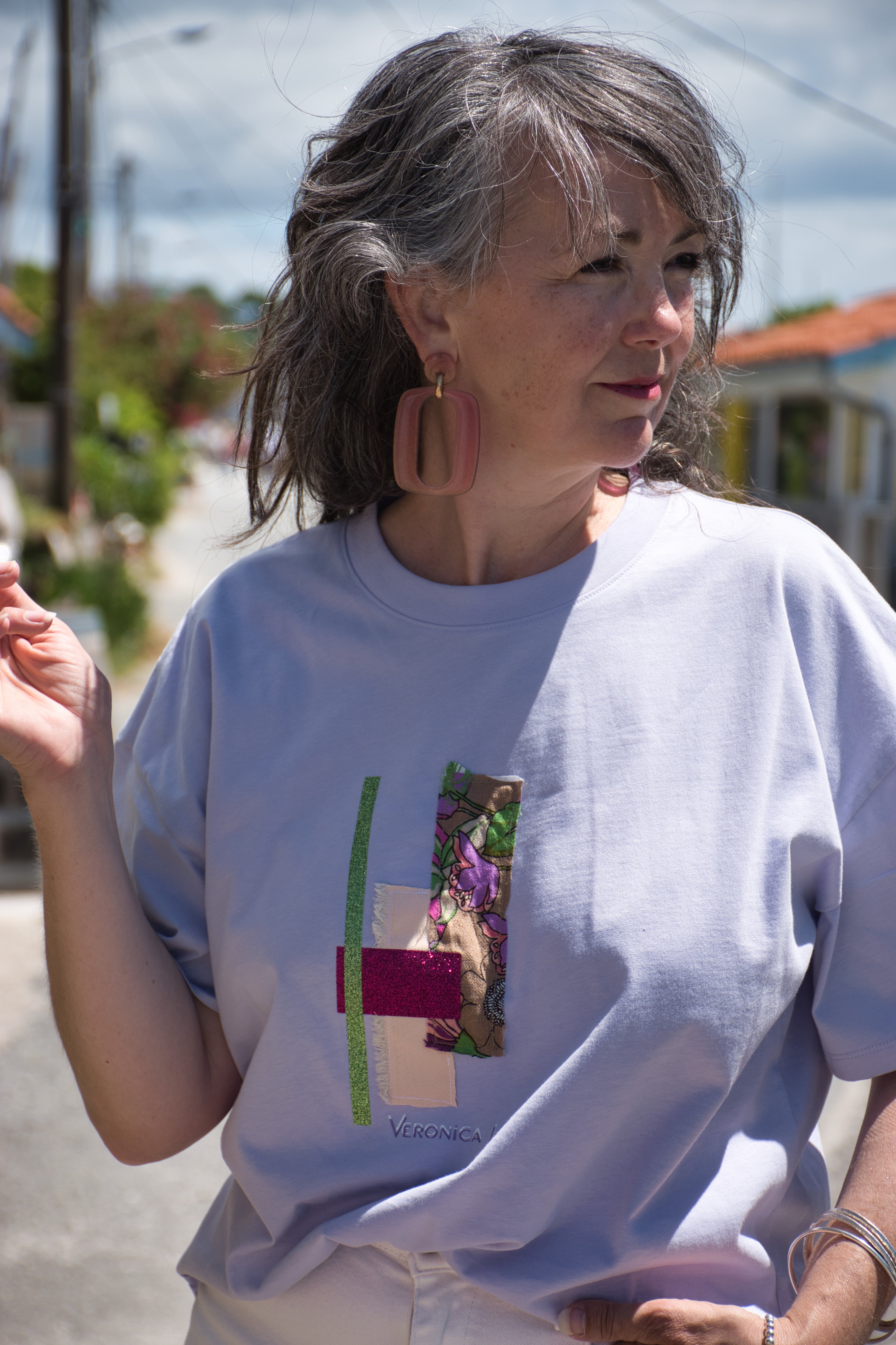 Le Tee-shirt PIVOINE Veronica Lo